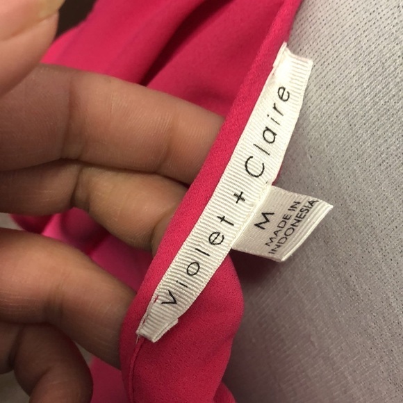 Violet + Claire pink ripple sleeve sheer blouse size medium - Picture 8 of 11